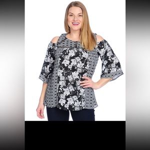 NWOT - Cold Shoulder Bell Sleeve